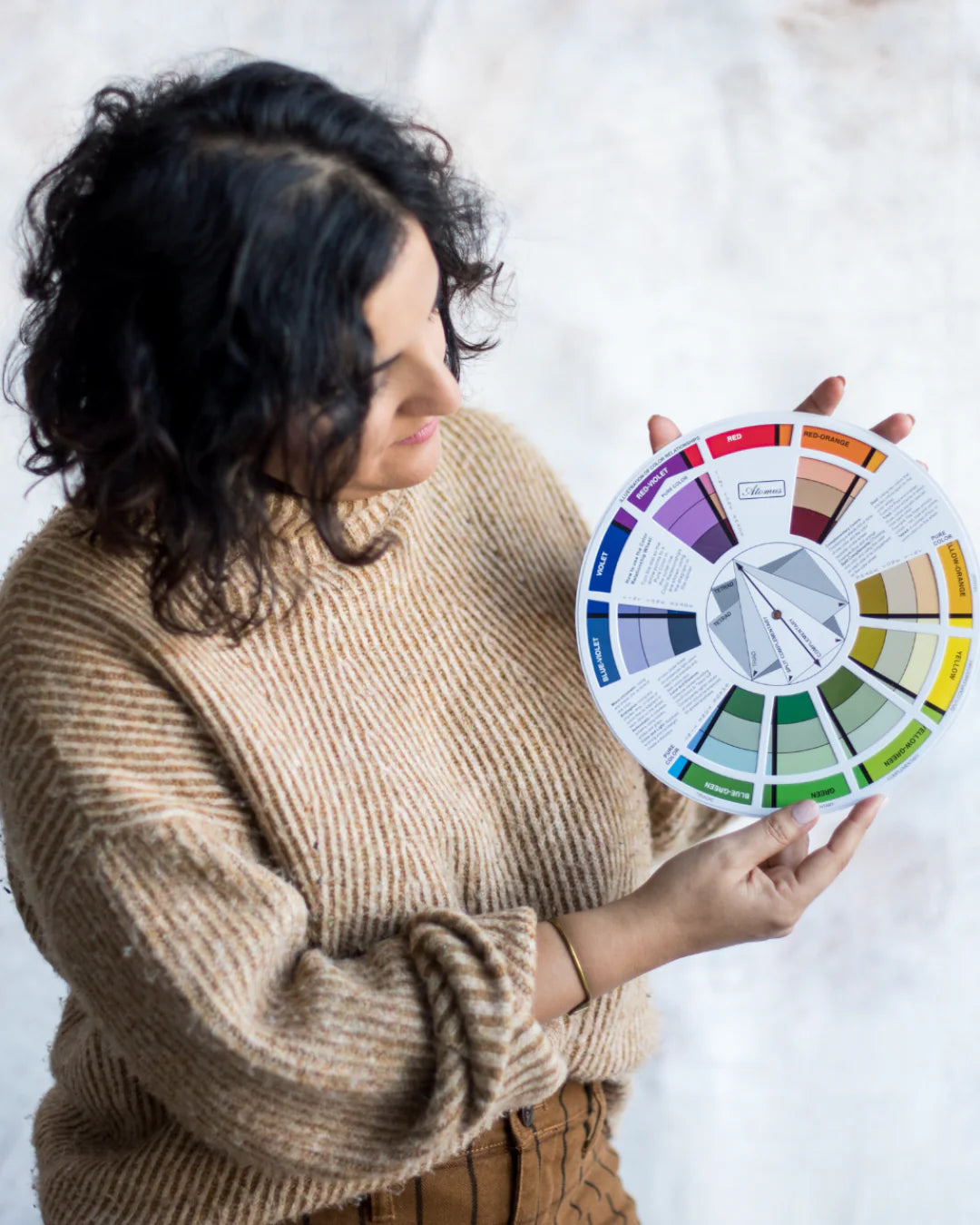 Mastering Color Theory: Discover the Perfect Palette for Your Projects - Kapda Shop