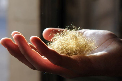 Silk : The Clothing of Gods - Kapda Shop