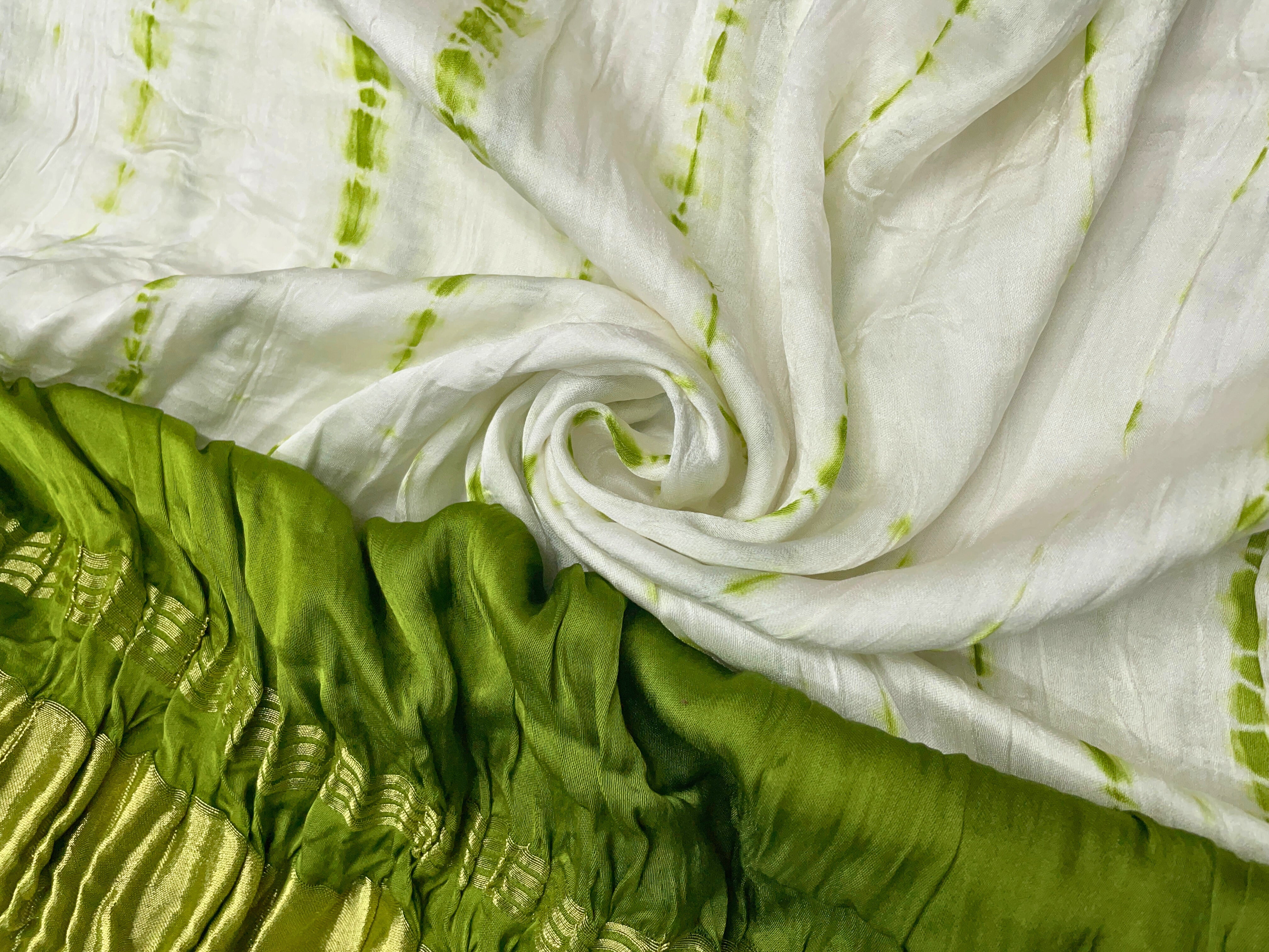 Green Border Pure Bandhani Dupatta - Kapda Shop