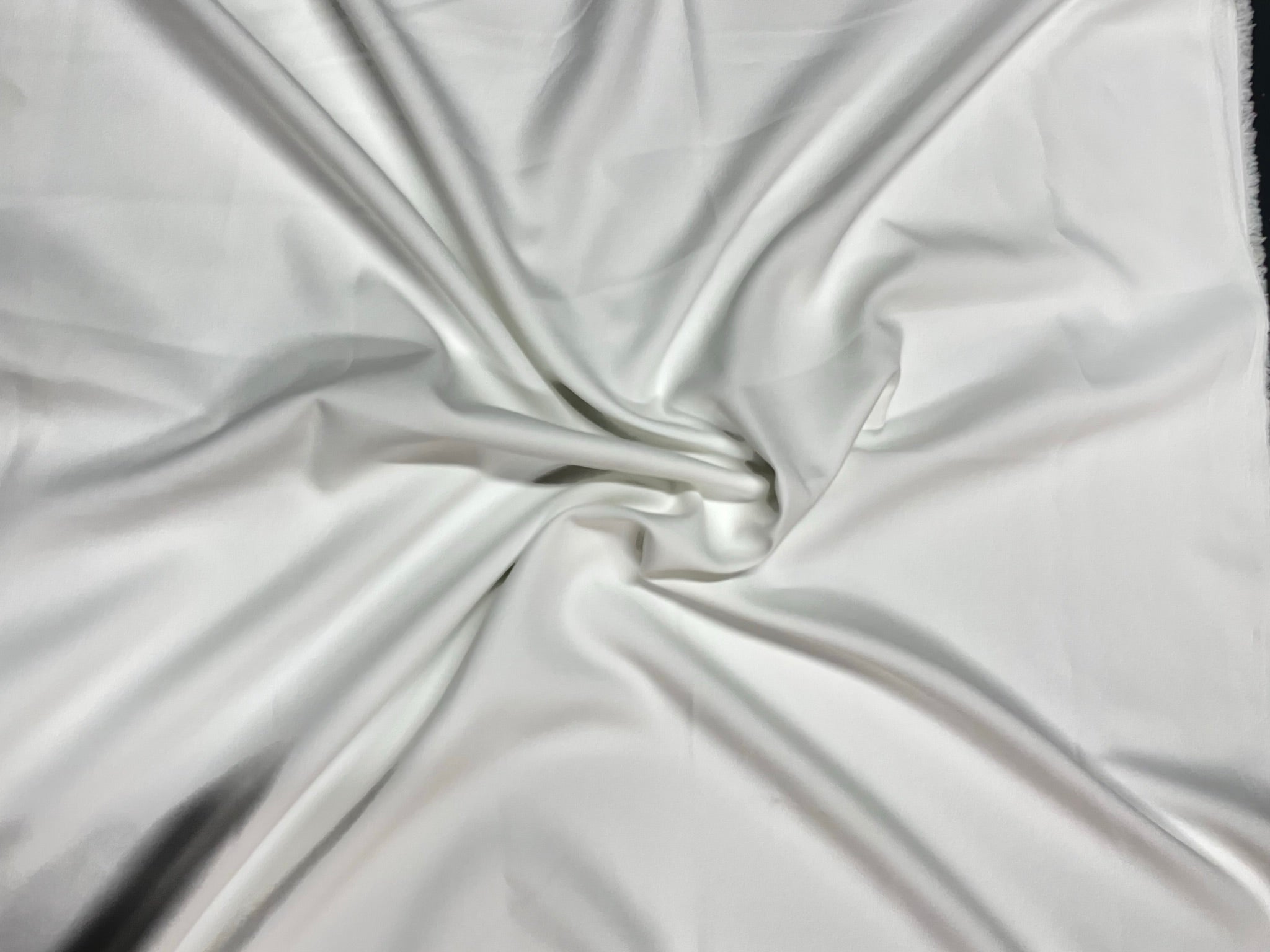 White Plain Banana Crepe Fabric - Kapda Shop