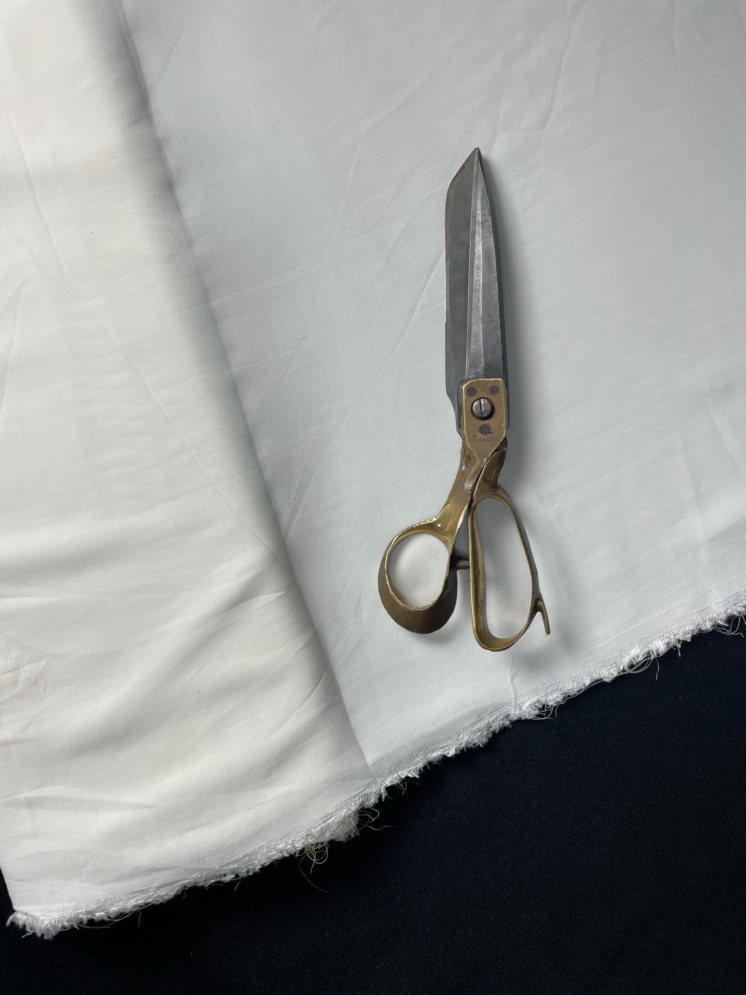 KSJ - White Plain Dyeable Double Georgette Fabric (Per Meter - 166) - Kapda Shop