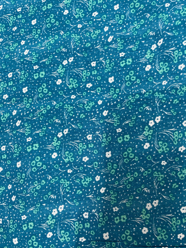 Firozi Floral Rayon Crepe Print Fabric - Kapda Shop