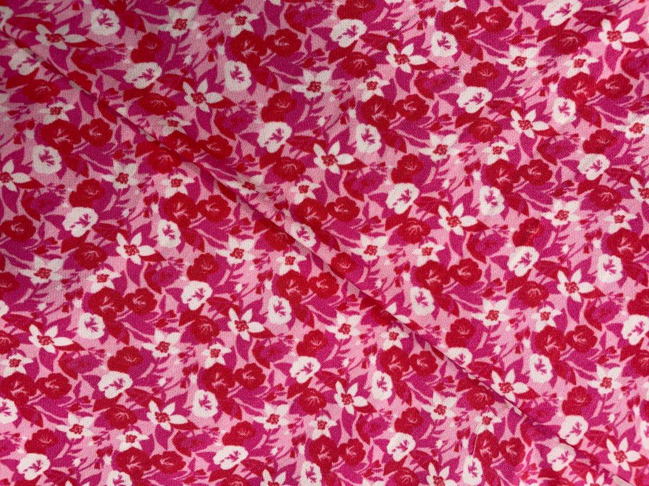 Pink Floral Double Georgette Fabric - Kapda Shop