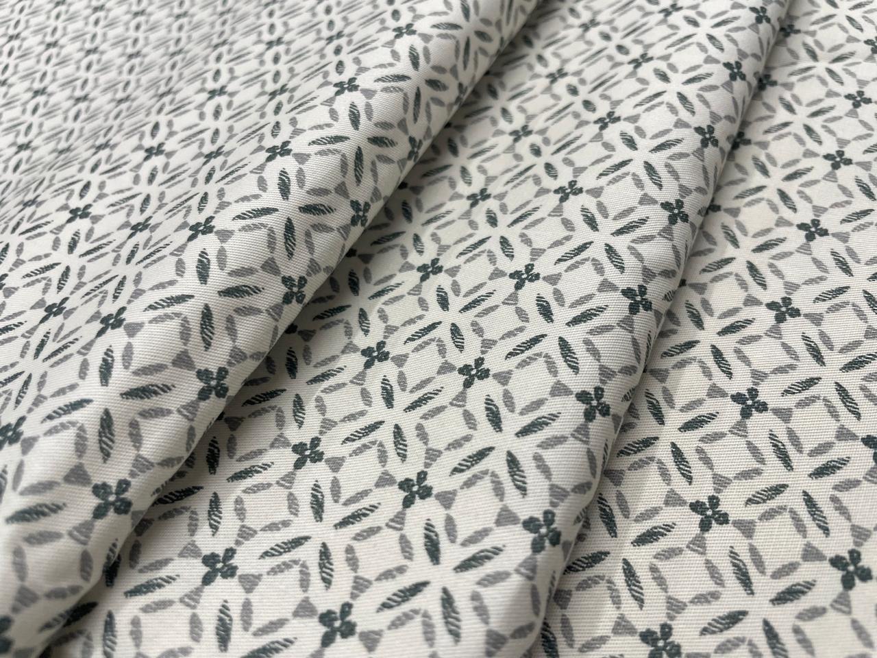 Cream Geometric Giza Pure Cotton Shirting Fabric - Kapda Shop