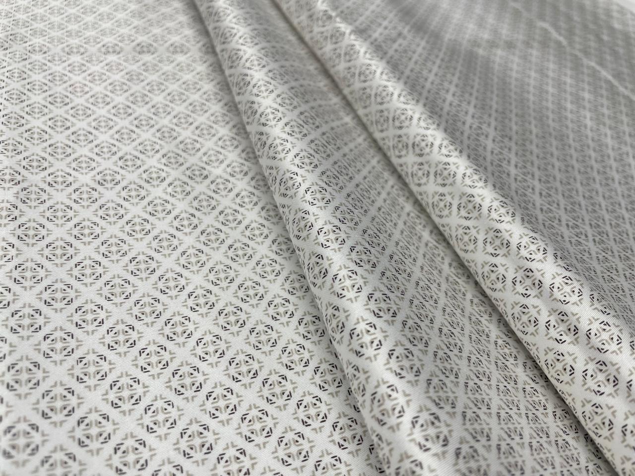 White Geometric Giza Pure Cotton Shirting Fabric - Kapda Shop