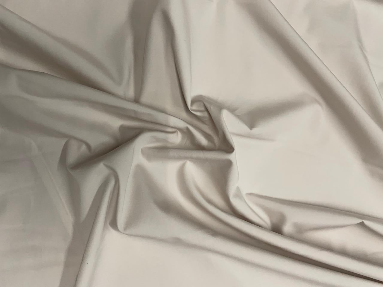 Light Peach Plain Dyed Poplin Fabric (N418) - Kapda Shop