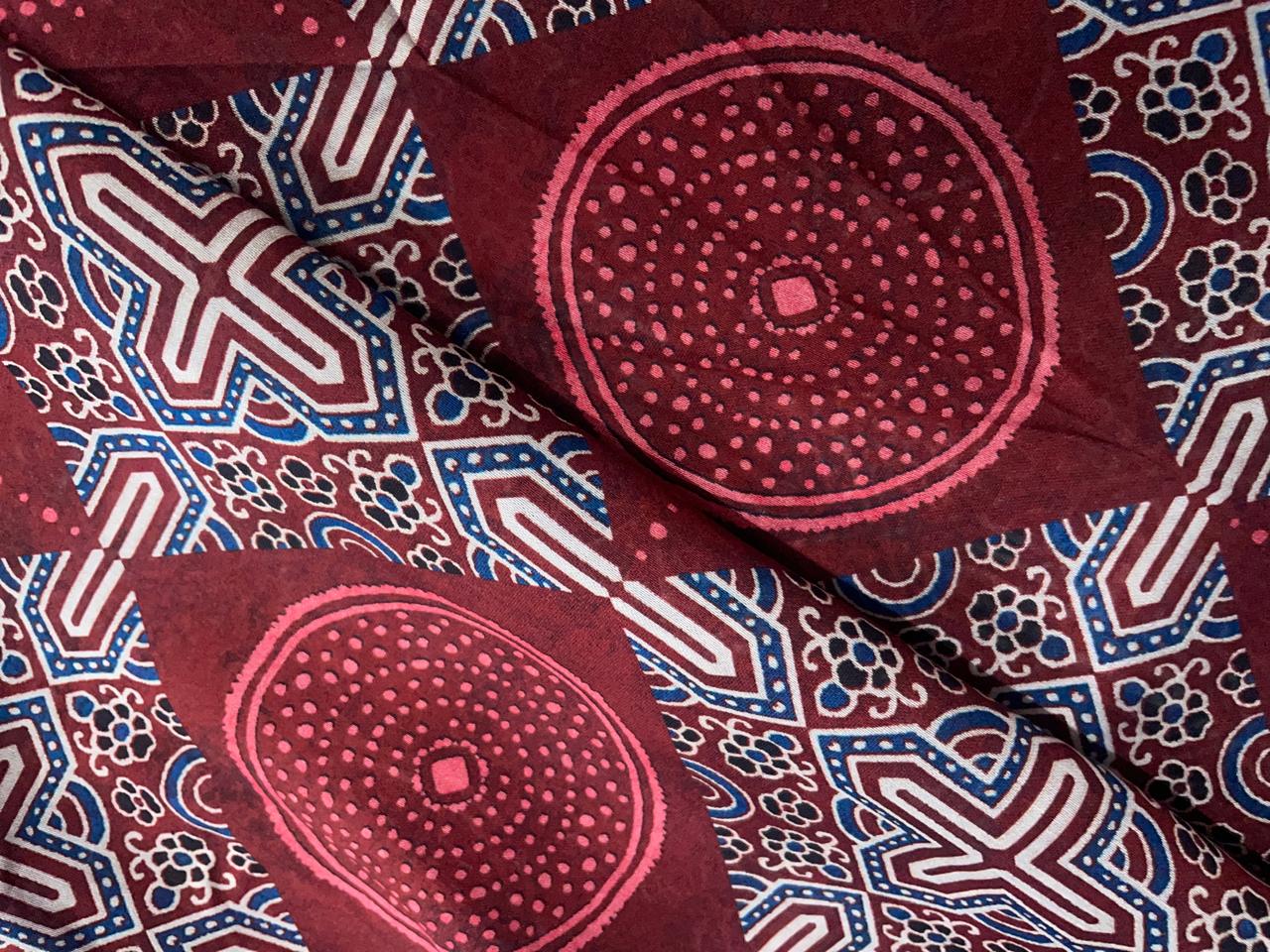 Maroon Abstract Chandei Fabric - Kapda Shop