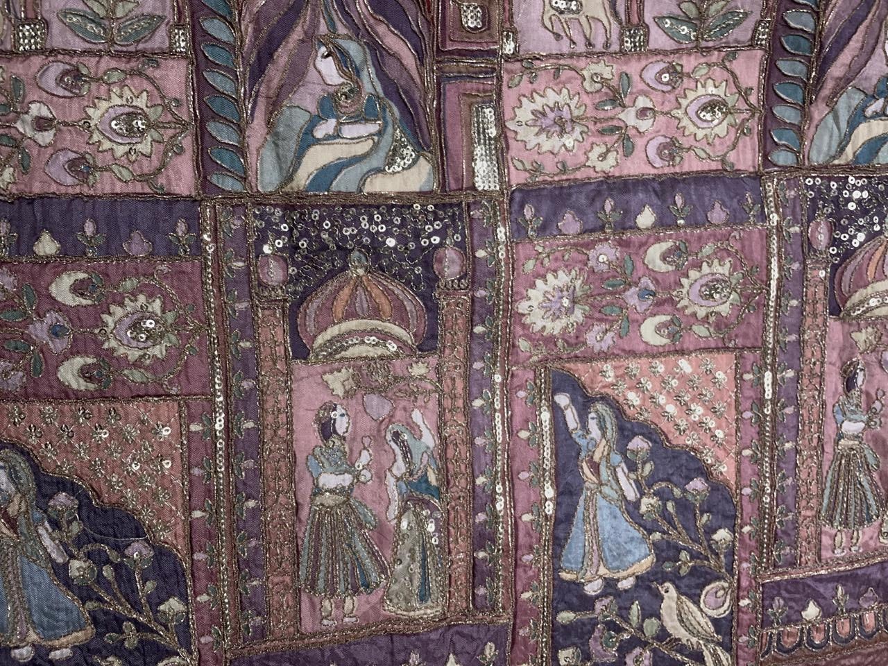 Lilac Geometric Embroidered Silk Fabric KTEX