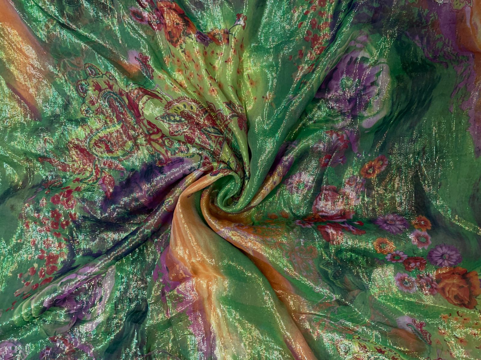 Multi Abstract Lame Fabric Fabric KTEX