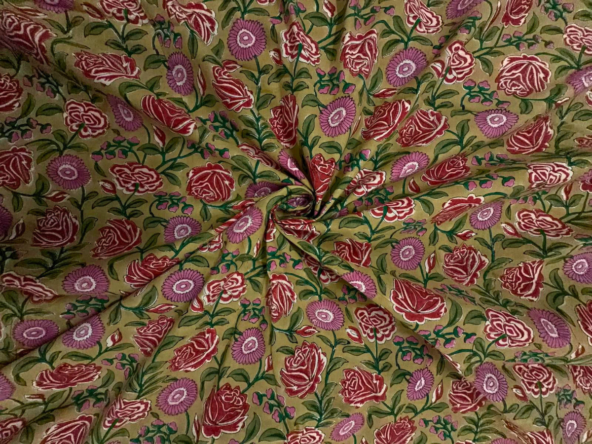 Beige Floral Cotton Cambric Rapid Fabric KTEX