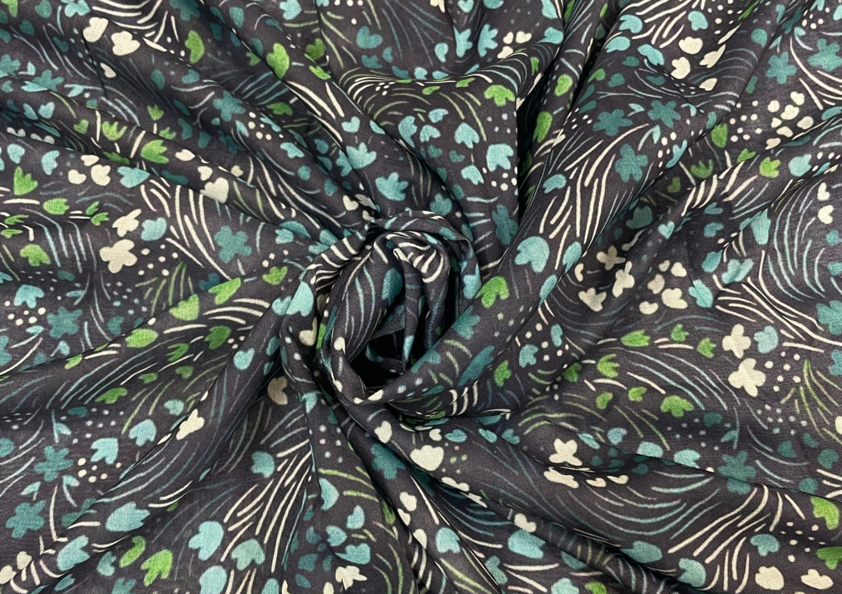 Multicolor Floral Printed Muslin Fabric - Kapda Shop