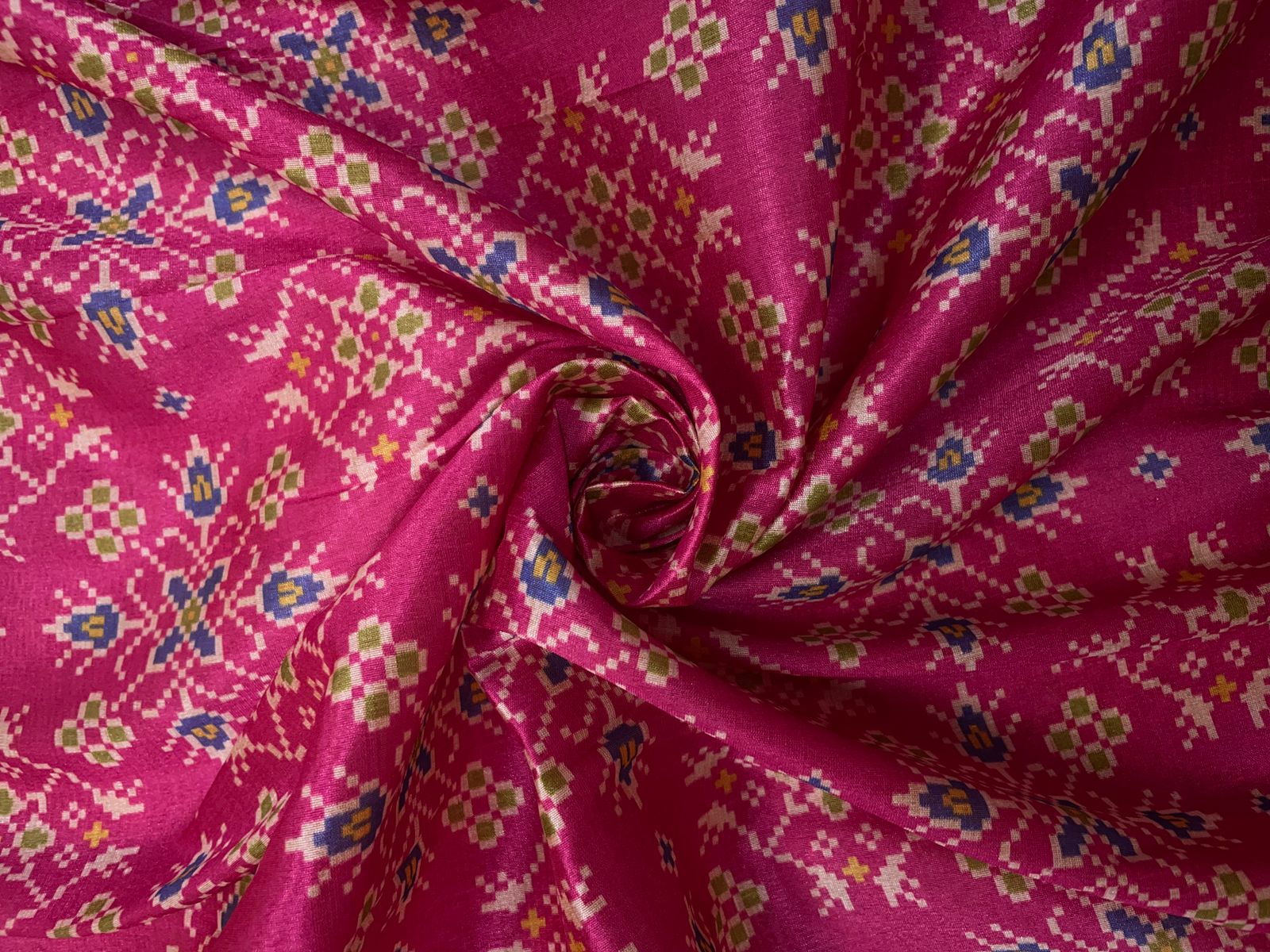 Pink Geometric Semi Tussar Fabric Kapdashop