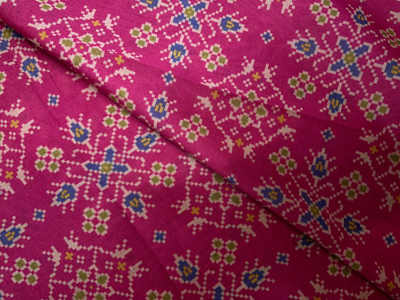 Pink Geometric Semi Tussar Fabric Kapdashop