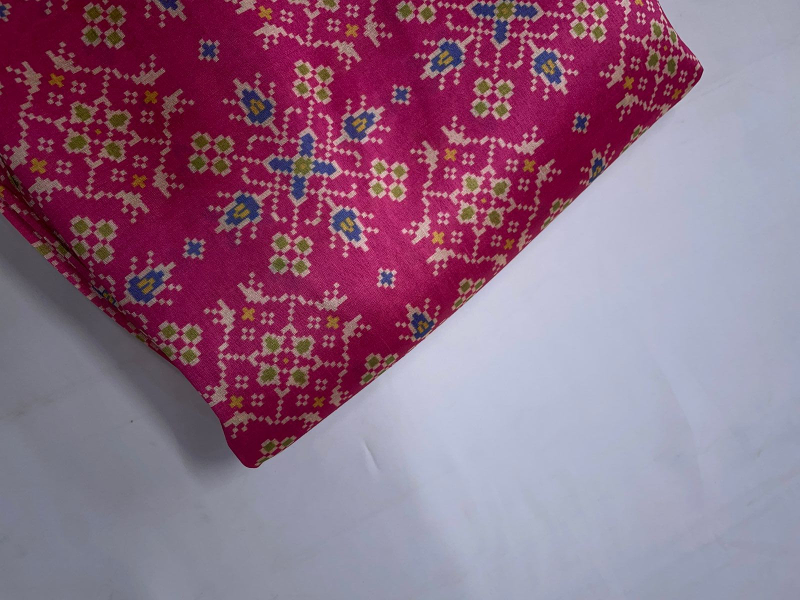 Pink Geometric Semi Tussar Fabric Kapdashop