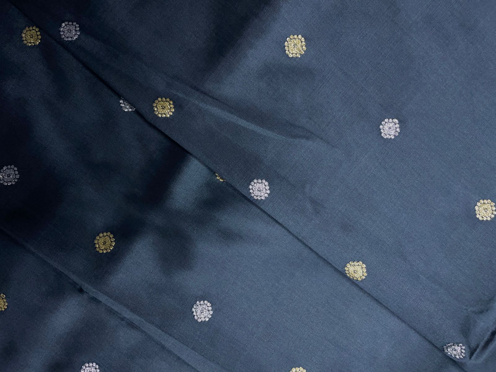 Grey Floral Tafta Boti Embroidery 44 Kapdashop