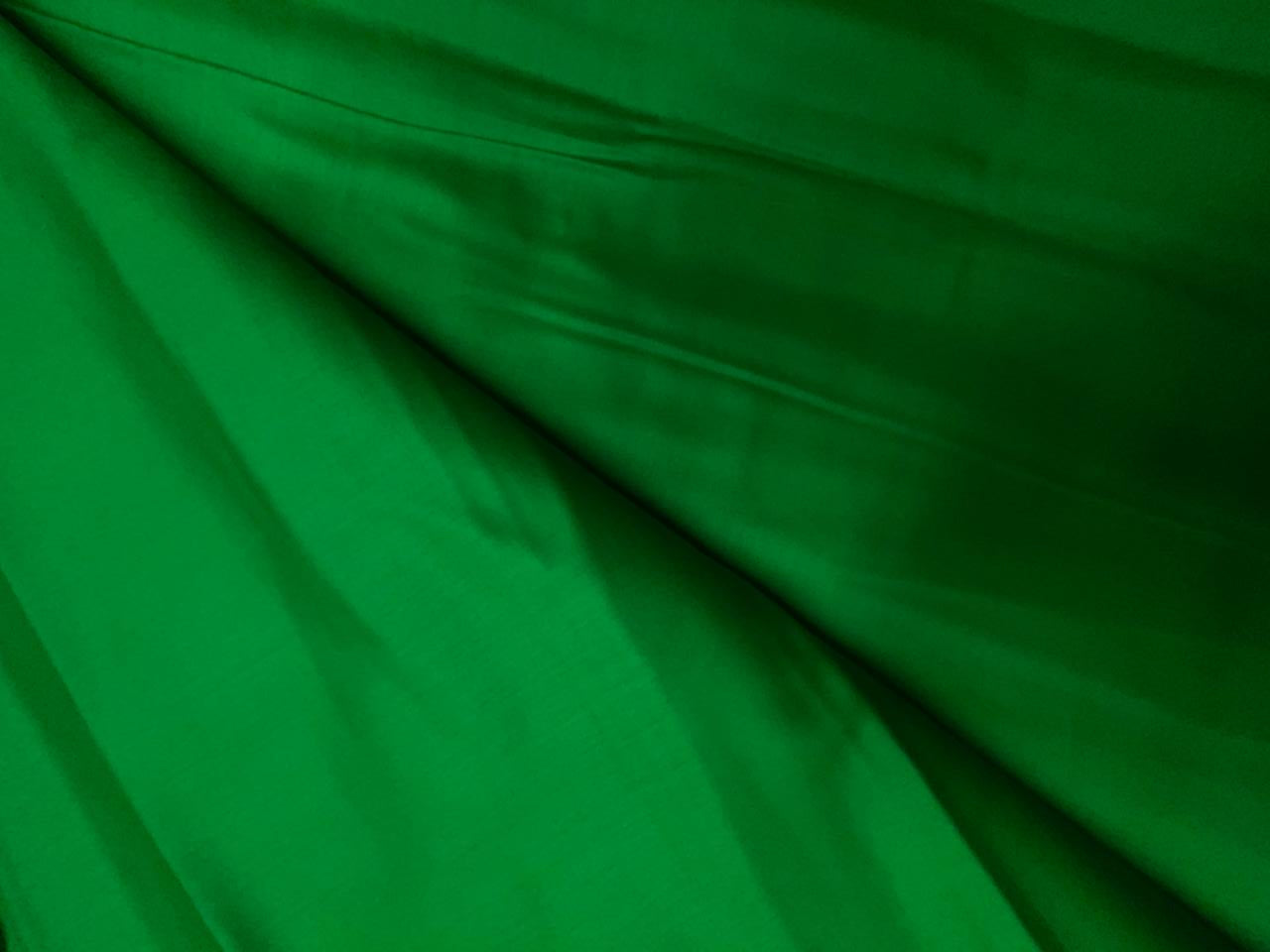 Green Plain Glace Cotton Fabric N11D KTEX