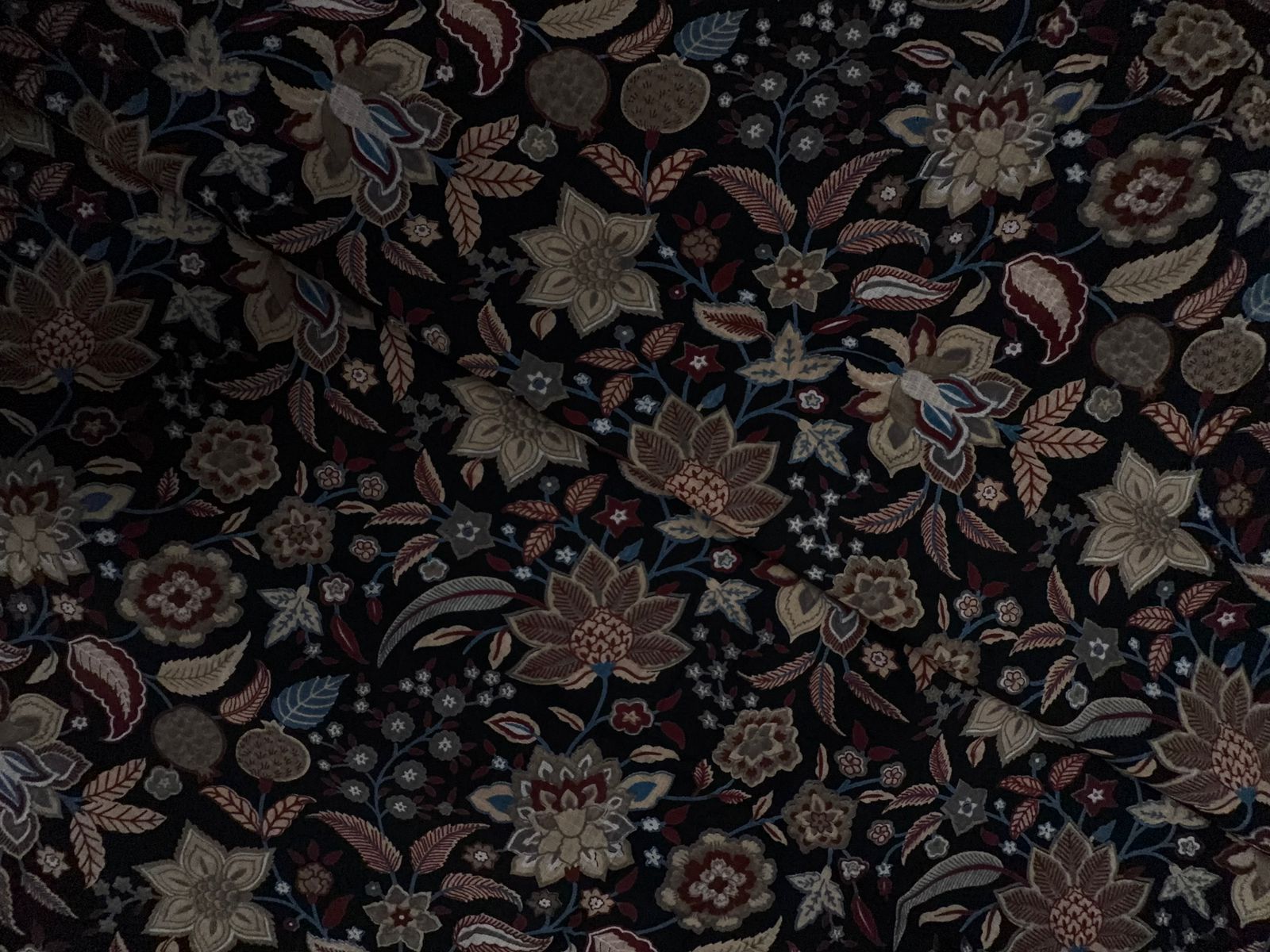 Black Red Floral Cotton Slub Fabric KTEX