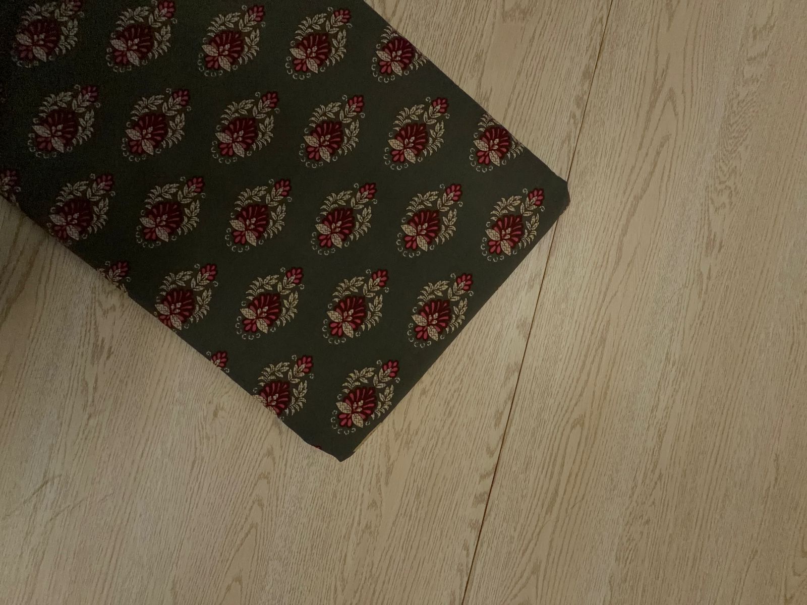 Brown & Red Floral Cotton Cambric Fabric KTEX