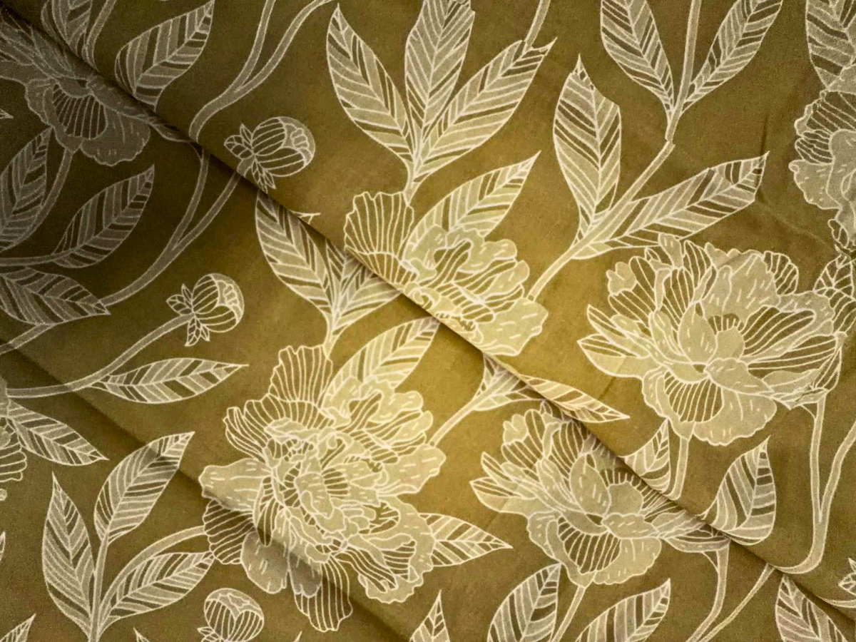 Beige Floral Cotton Cambric Fabric KTEX