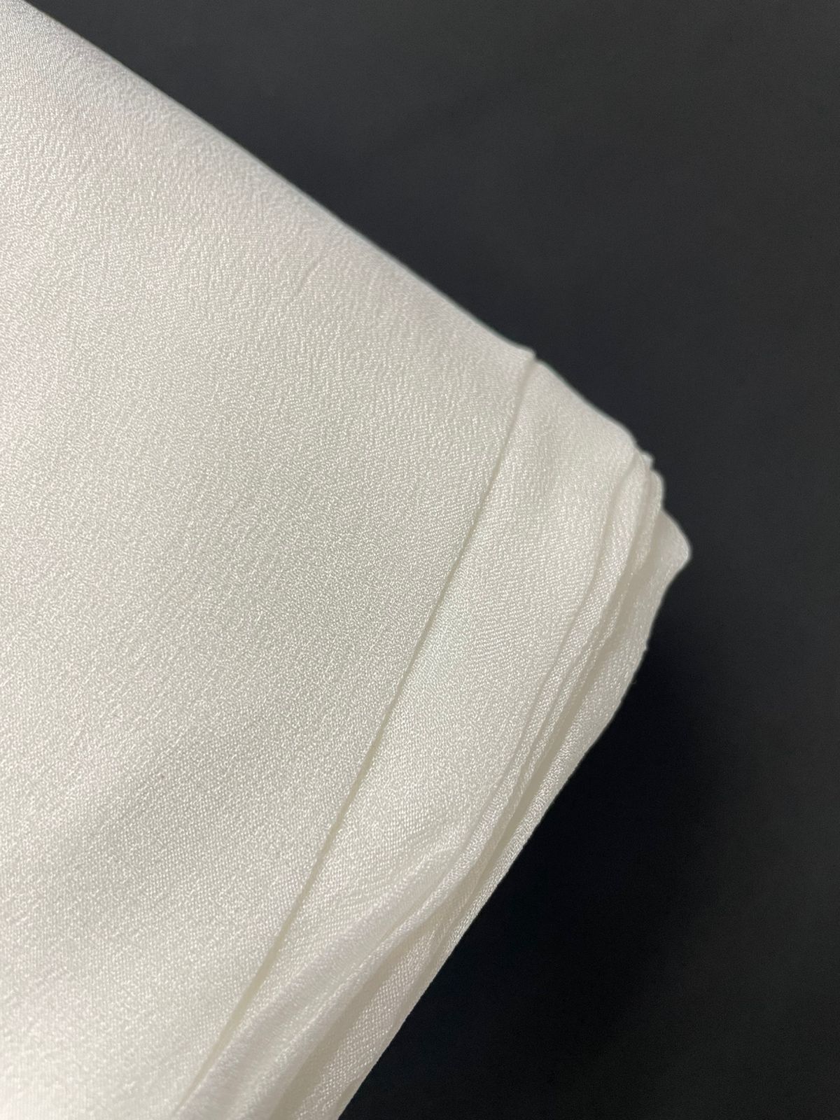 BATSON	Batson Fair Lady Chinon Fabric Dyeable Semi
