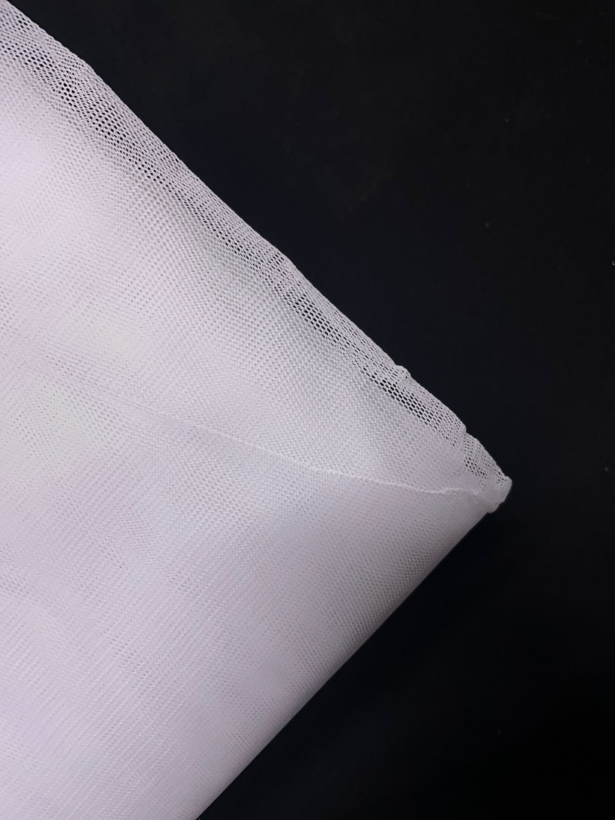 Maharani White Hard Net Dyeable Semi