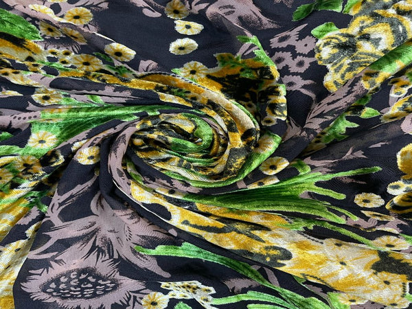 Multicolor Floral Brasso Velvet Fabric